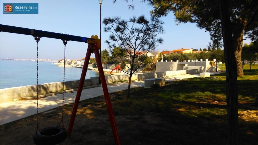 Peach Apartment'S Repic Bibinje Bagian luar foto